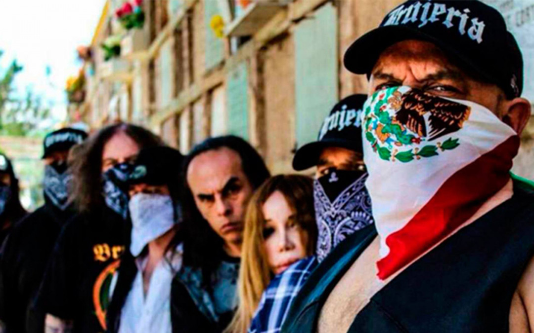 BRUJERIA + FOSTIONER  EN LA SALA «ROCK CITY».