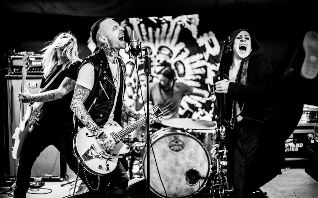 BACKYARD BABIES+JOLLY JOKER+CAPITAN BOOSTER EN LA SALA «REPVBLICCA».