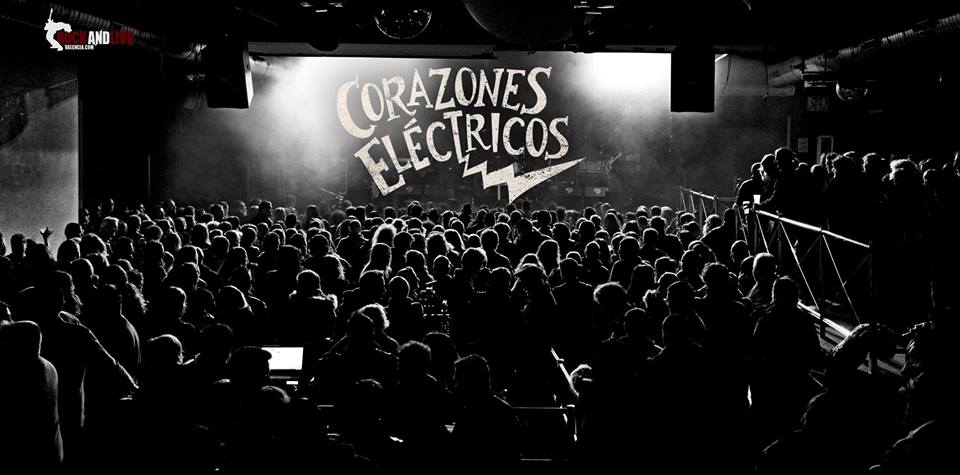 NUEVO VIDEOCLIP DE LOS VALENCIANOS «CORAZONES ELÉCTRICOS».
